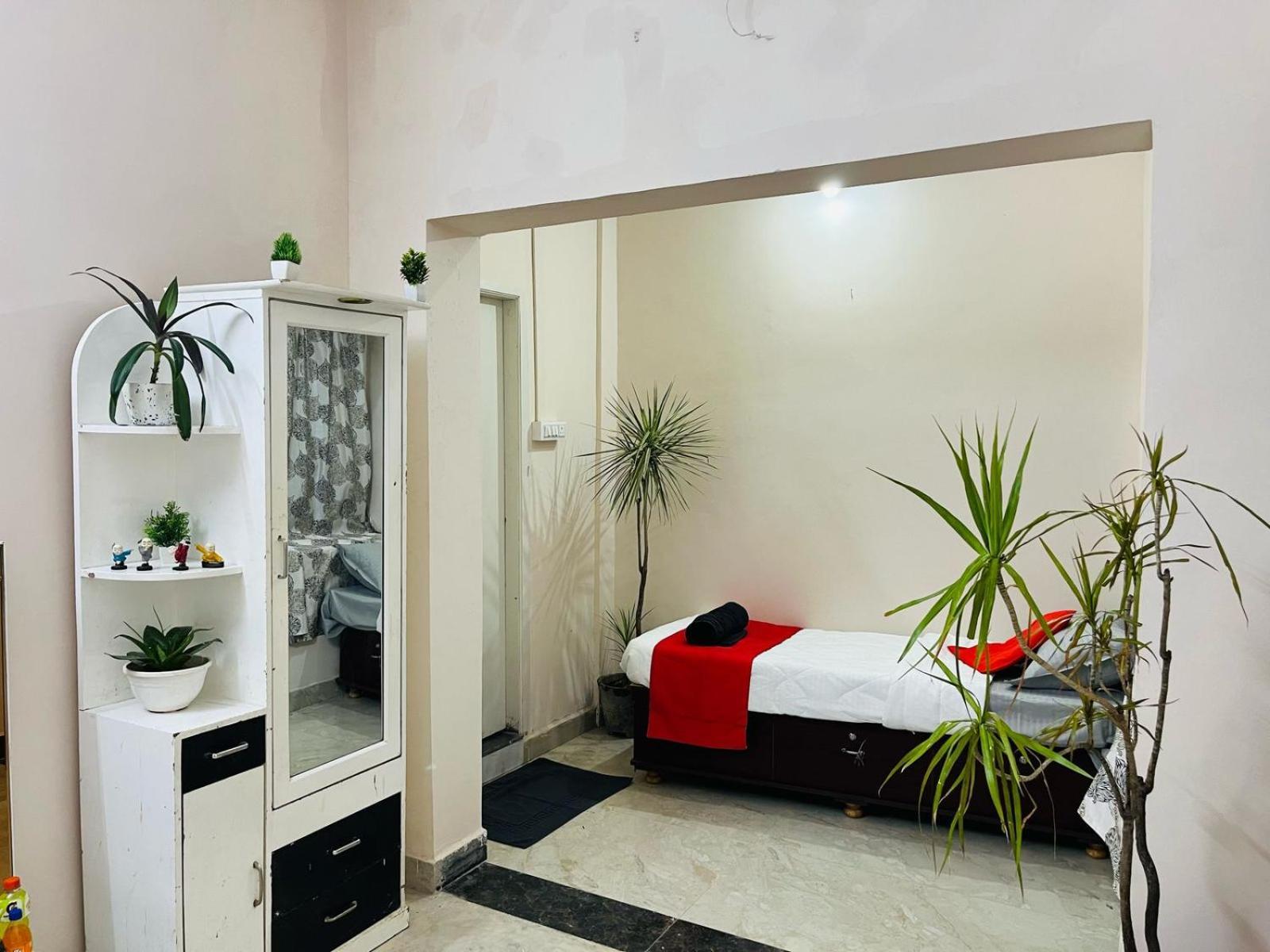 Adh Hazel Wood Hotel Mysore Exterior photo